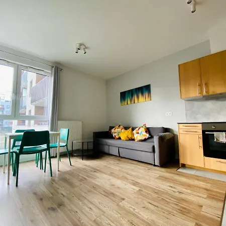 Apartament Travel *