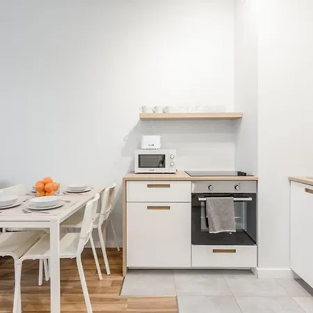 Travel * Βαρσοβία